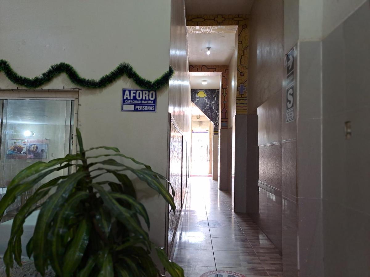 Hospedaje El Emperador Hotel Pucallpa Exterior foto