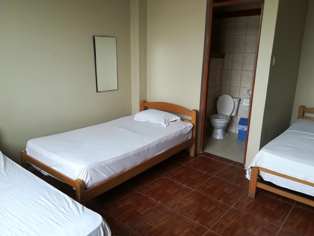 Hospedaje El Emperador Hotel Pucallpa Exterior foto